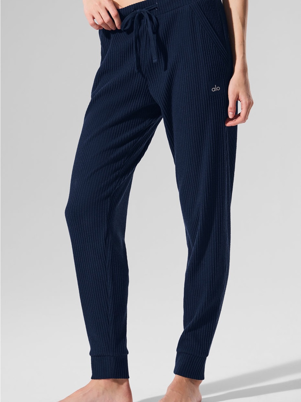 ALO YOGA MUSE JOGGERS